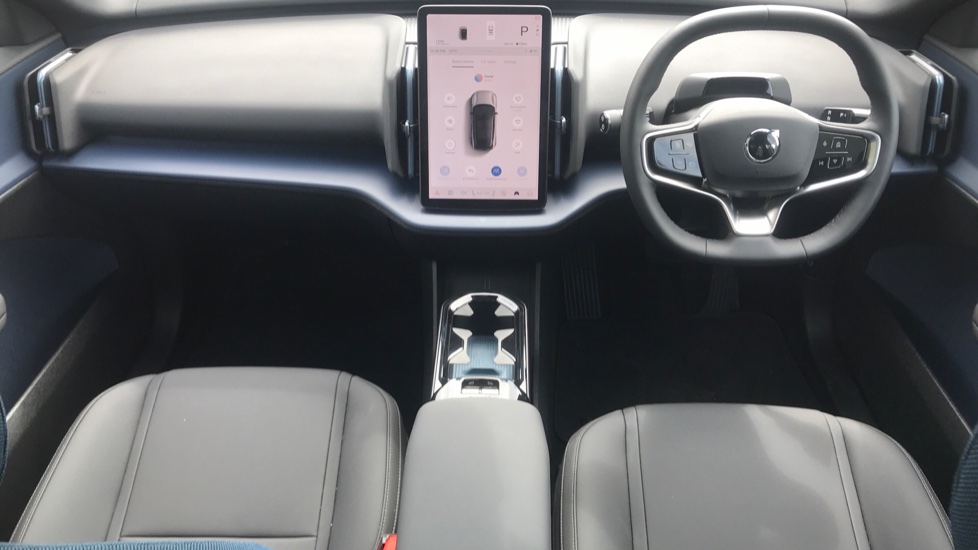 Volvo EX30 315kW Twin Motor Performance Ultra 69kWh 5dr Auto Electric Estate - Image 10