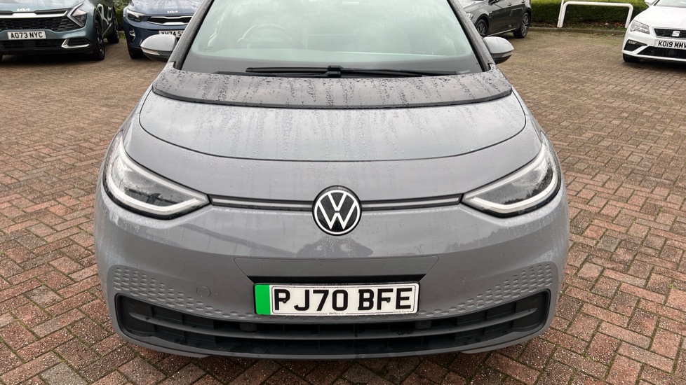 Volkswagen ID.3 150kW Family Pro Performance 58kWh 5dr Auto Electric Hatchback - Image 8
