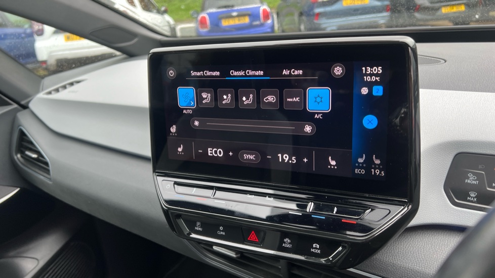 Volkswagen ID.3 150kW Family Pro Performance 58kWh 5dr Auto Electric Hatchback - Image 30