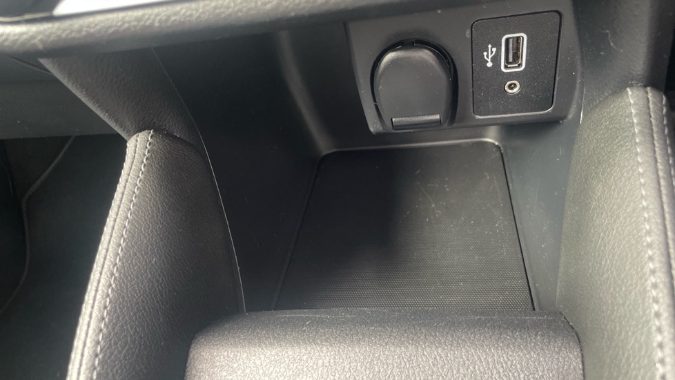 Nissan Micra 1.0 IG-T 100 Acenta 5dr Petrol Hatchback - Image 26