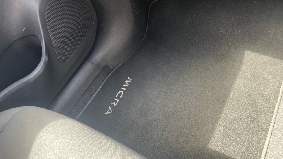 Nissan Micra 1.0 IG-T 100 Acenta 5dr Petrol Hatchback - Image 33