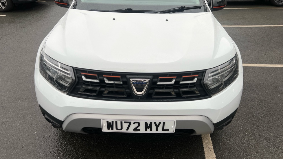 Dacia Duster 1.3 TCe 130 Extreme SE 5dr Petrol Estate - Image 8