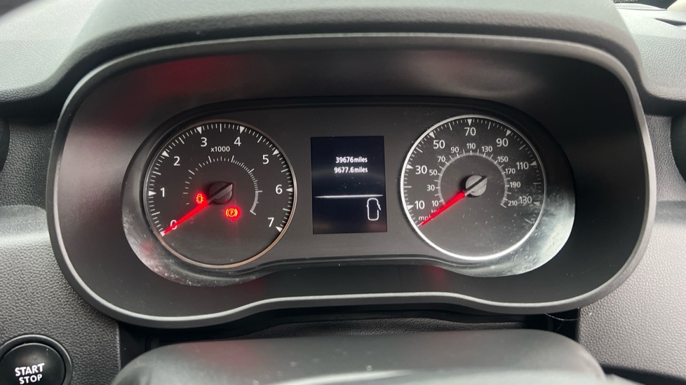 Dacia Duster 1.3 TCe 130 Extreme SE 5dr Petrol Estate - Image 18