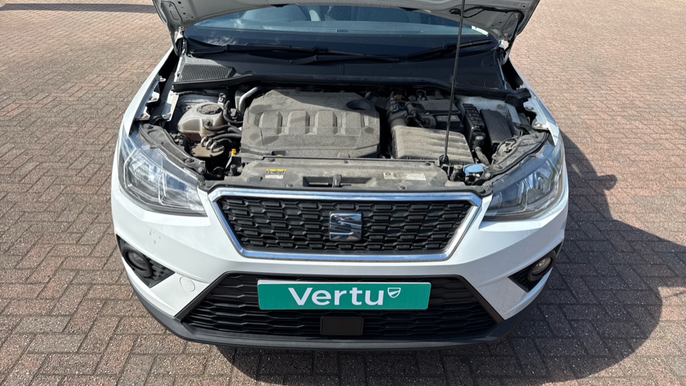 SEAT Arona 1.6 TDI 115 SE Technology Lux [EZ] 5dr Diesel Hatchback - Image 8