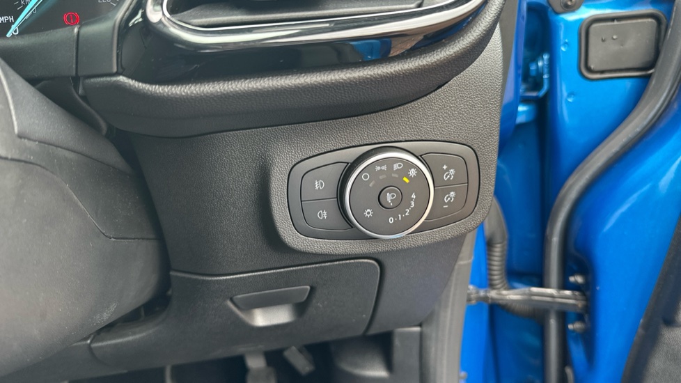 Ford Fiesta 1.0 EcoBoost 125 Titanium 5dr Petrol Hatchback - Image 34