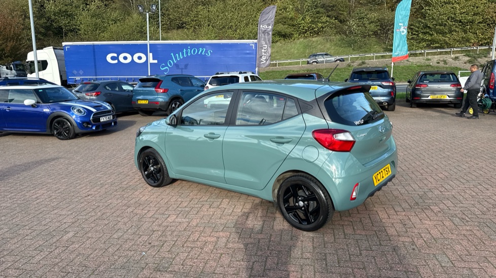 Hyundai i10 1.0 MPi SE Connect 5dr Petrol Hatchback - Image 23