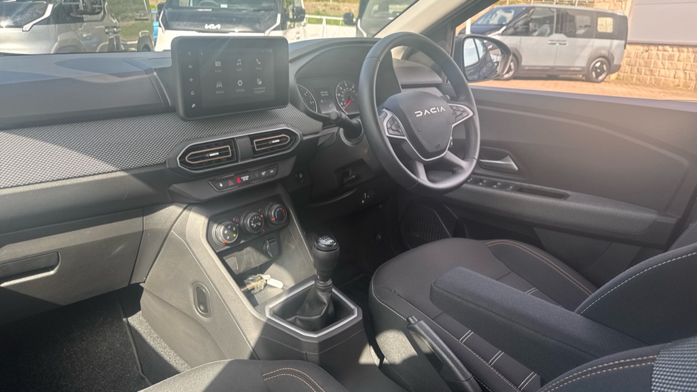 Dacia Sandero Stepway 1.0 TCe Expression 5dr Petrol Hatchback - Image 9