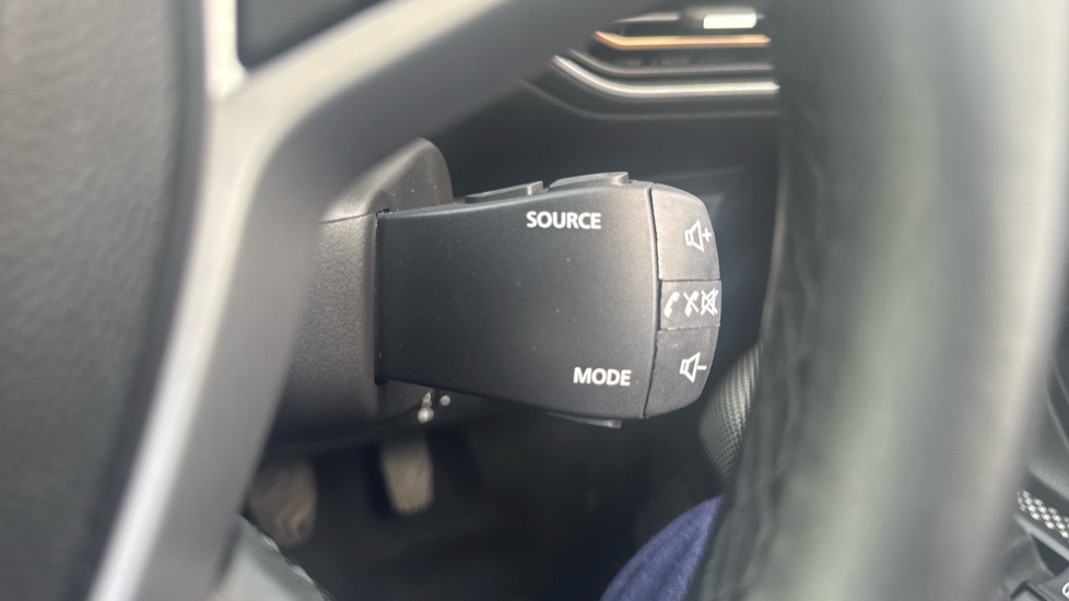 Dacia Sandero Stepway 1.0 TCe Expression 5dr Petrol Hatchback - Image 23