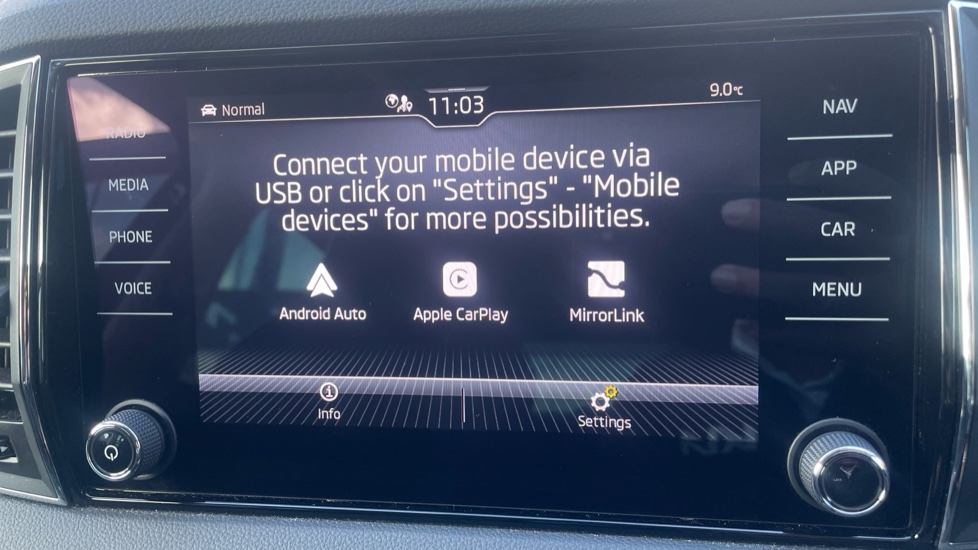 Skoda Karoq 1.5 TSI SE L 5dr DSG Petrol Estate - Image 40
