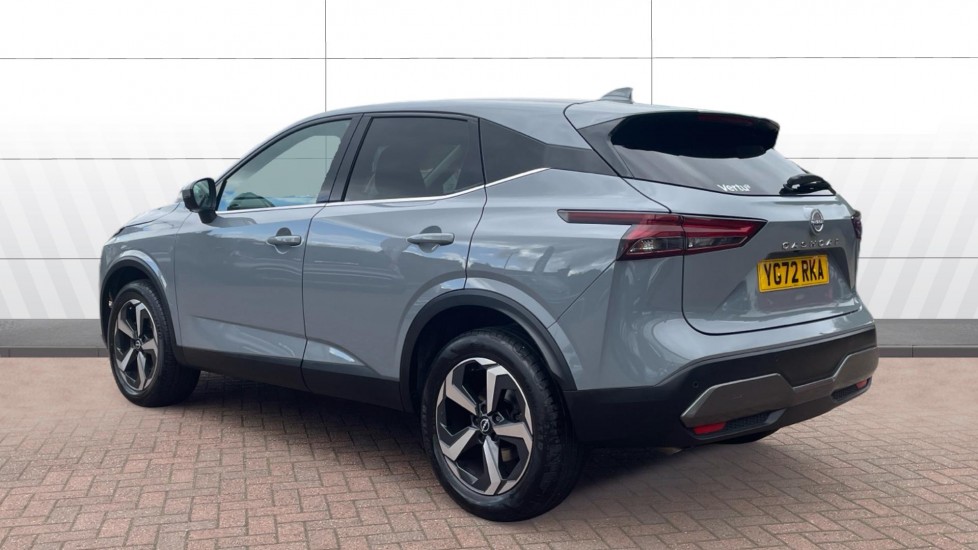 Nissan Qashqai 1.3 DiG-T MH N-Connecta 5dr Petrol Hatchback - Image 2