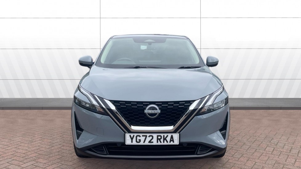 Nissan Qashqai 1.3 DiG-T MH N-Connecta 5dr Petrol Hatchback - Image 3