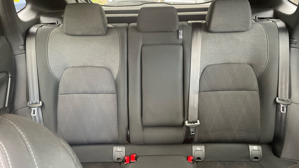 Nissan Qashqai 1.3 DiG-T MH N-Connecta 5dr Petrol Hatchback - Image 15