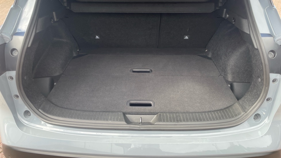 Nissan Qashqai 1.3 DiG-T MH N-Connecta 5dr Petrol Hatchback - Image 51