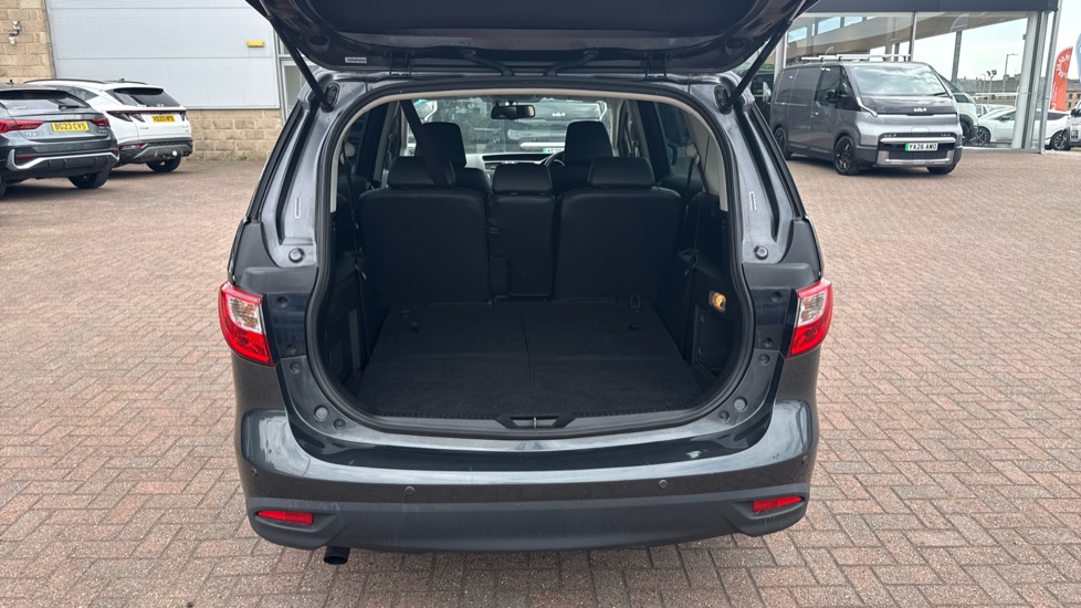Mazda 5 2.0 Sport Venture Edition 5dr Petrol Estate - Image 4