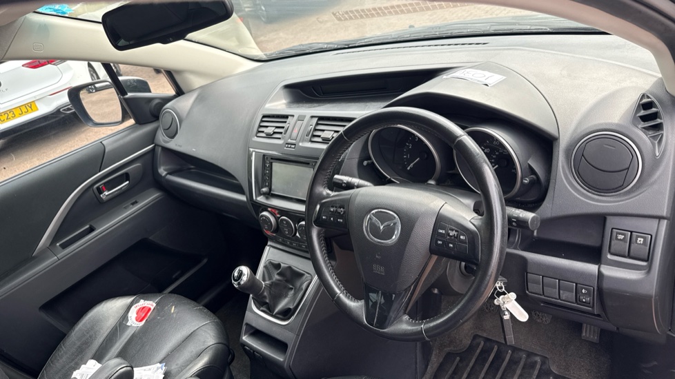 Mazda 5 2.0 Sport Venture Edition 5dr Petrol Estate - Image 11
