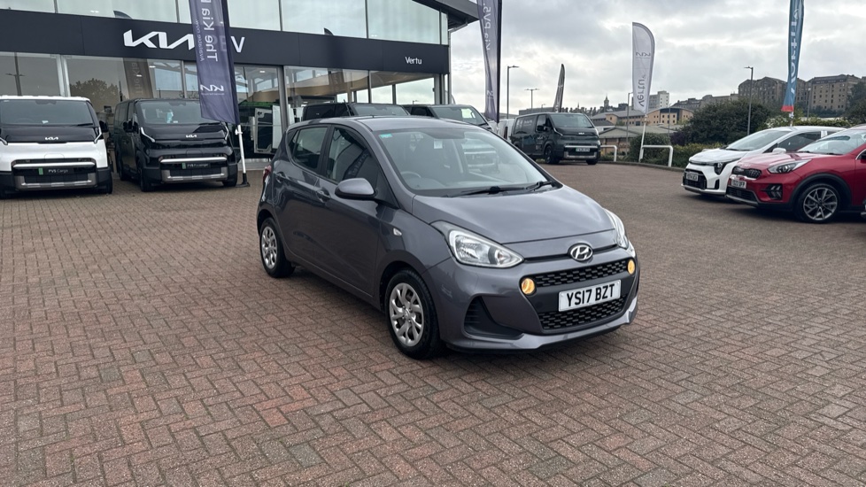 Hyundai i10 1.2 SE 5dr Petrol Hatchback - Image 32