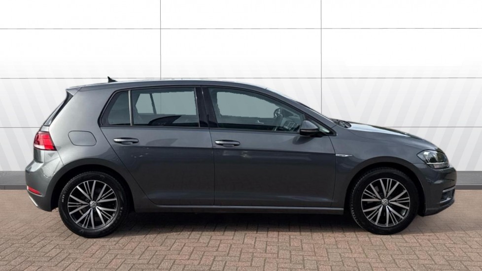 Volkswagen Golf 1.5 TSI EVO SE [Nav] 5dr Petrol Hatchback - Image 5