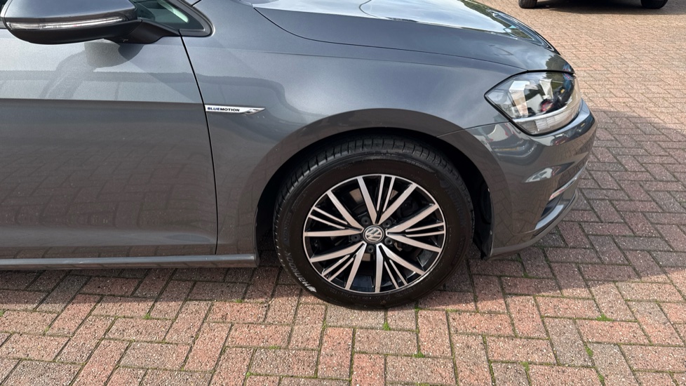 Volkswagen Golf 1.5 TSI EVO SE [Nav] 5dr Petrol Hatchback - Image 39
