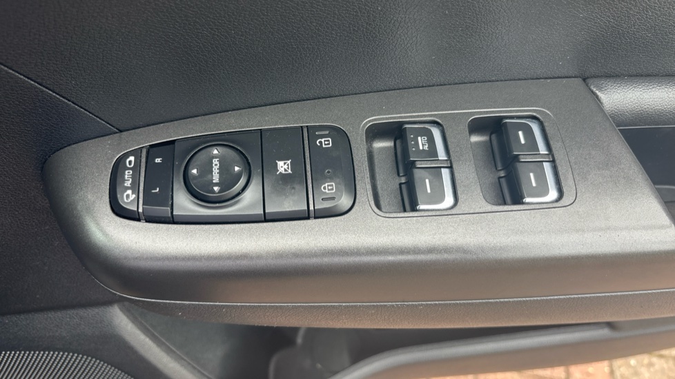 Kia Sportage 1.6 GDi ISG 2 5dr Petrol Estate - Image 30