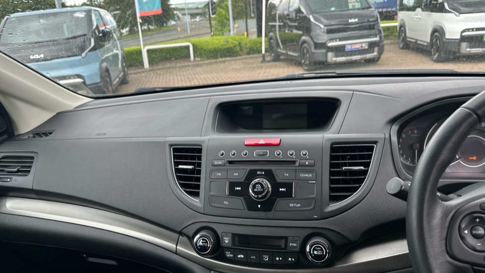 Honda CR-V 2.0 i-VTEC SE 5dr Petrol Estate - Image 12
