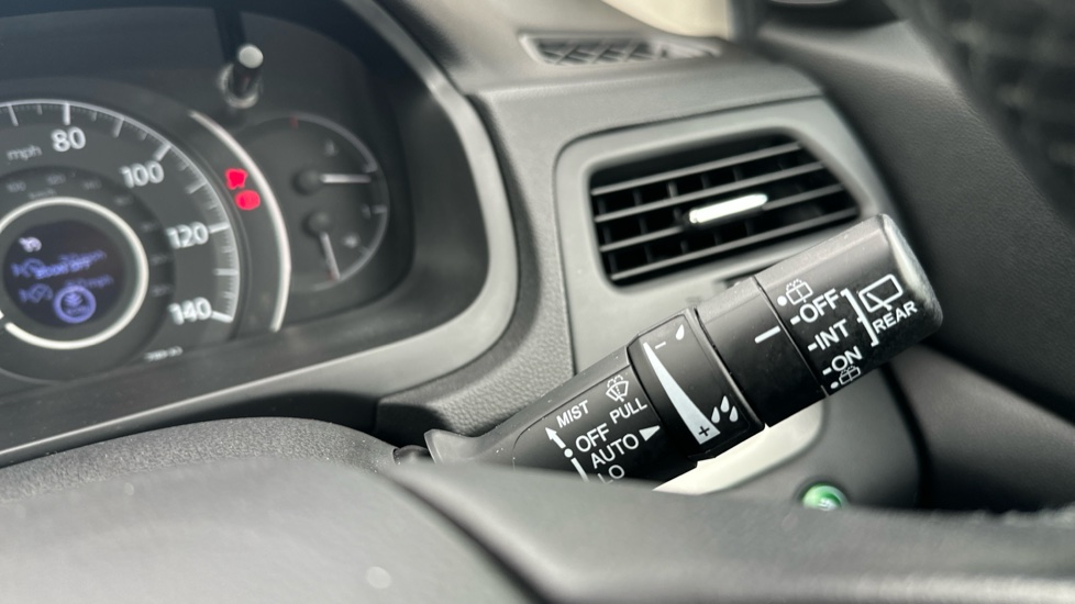 Honda CR-V 2.0 i-VTEC SE 5dr Petrol Estate - Image 34