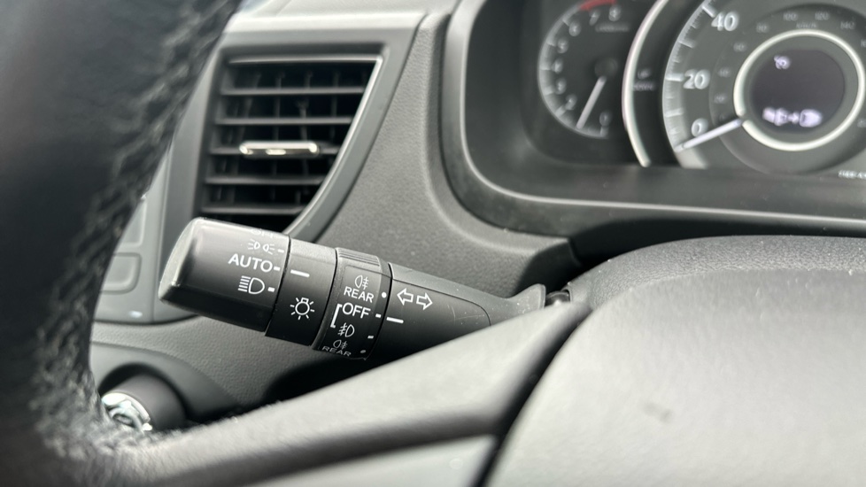 Honda CR-V 2.0 i-VTEC SE 5dr Petrol Estate - Image 35