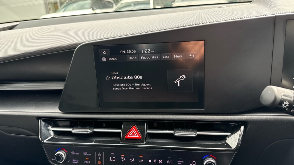 Kia Niro 1.6 GDi Hybrid 2 5dr DCT Hybrid Estate - Image 12
