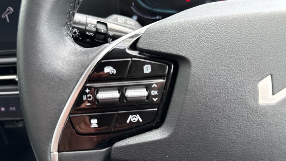 Kia Niro 1.6 GDi Hybrid 2 5dr DCT Hybrid Estate - Image 23