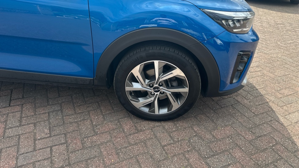 Kia Stonic 1.0T GDi 48V GT-Line S 5dr DCT Petrol Estate - Image 35