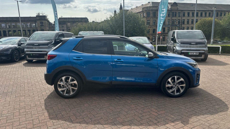 Kia Stonic 1.0T GDi 48V GT-Line S 5dr DCT Petrol Estate - Image 36