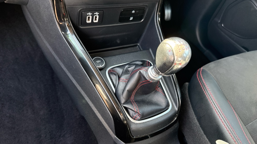 Ford EcoSport 1.0 EcoBoost 125 ST-Line 5dr Petrol Hatchback - Image 13