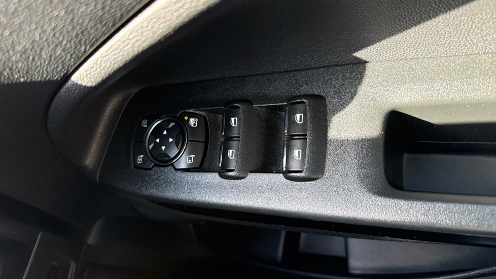 Ford EcoSport 1.0 EcoBoost 125 ST-Line 5dr Petrol Hatchback - Image 26