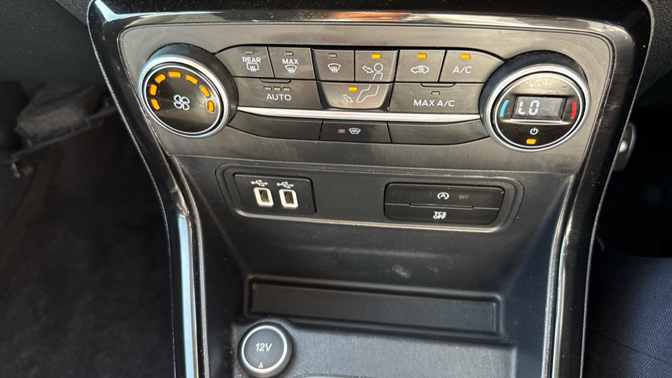 Ford EcoSport 1.0 EcoBoost 125 ST-Line 5dr Petrol Hatchback - Image 31