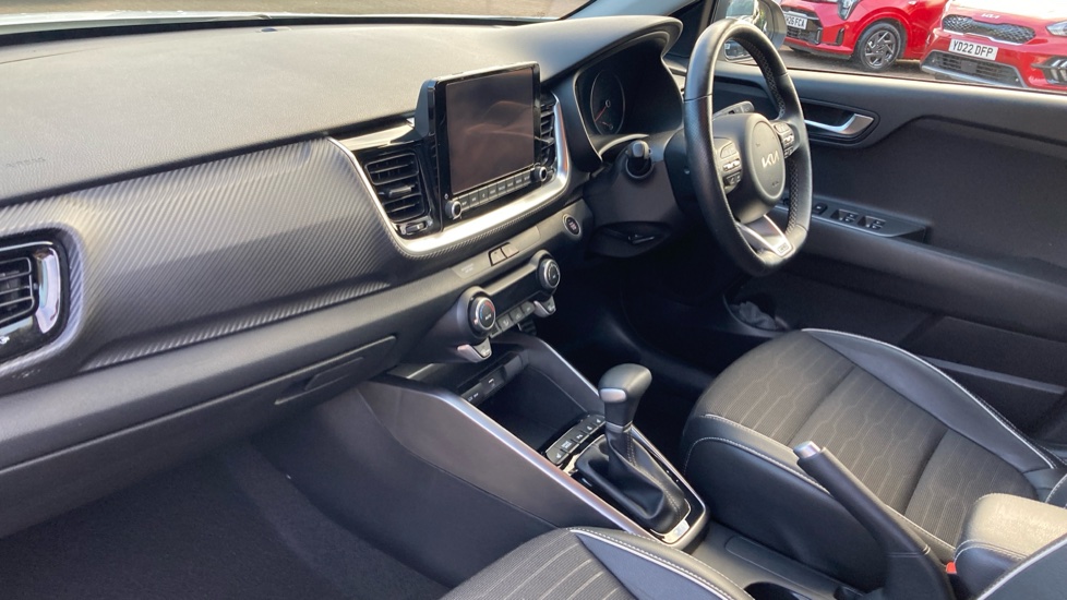 Kia Stonic 1.0T GDi 48V GT-Line S 5dr DCT Petrol Estate - Image 9