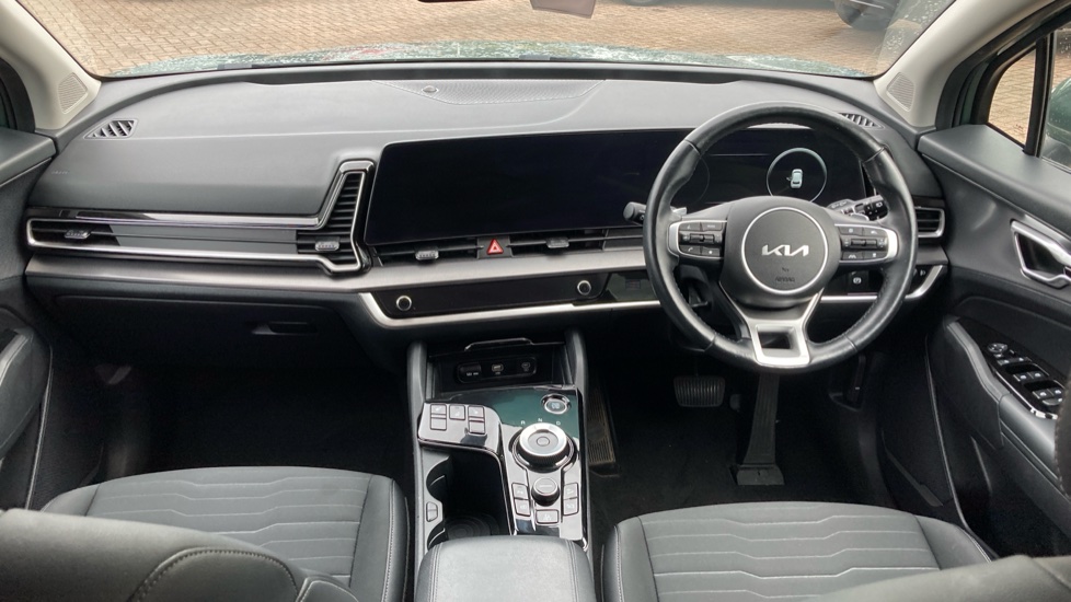 Kia Sportage 1.6T GDi PHEV 3 5dr Auto AWD Estate - Image 10