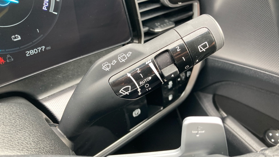 Kia Sportage 1.6T GDi PHEV 3 5dr Auto AWD Estate - Image 26