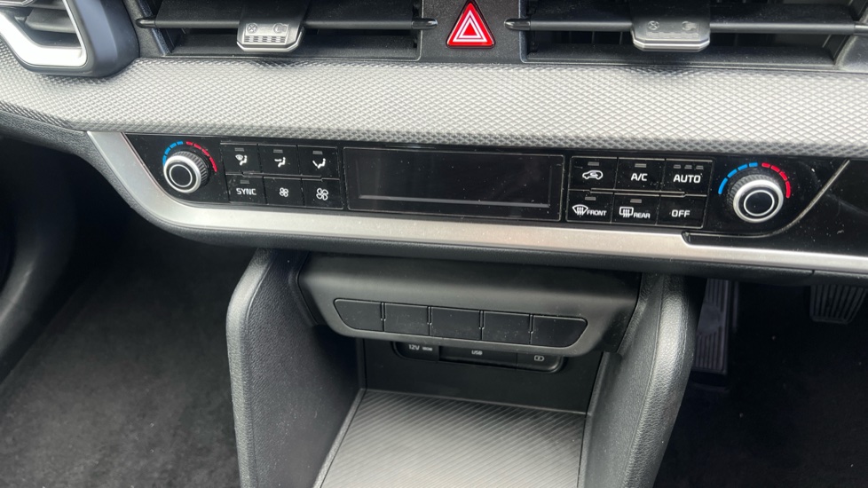 Kia Sportage 1.6T GDi ISG 2 5dr Petrol Estate - Image 29