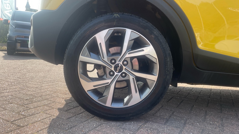 Kia Stonic 1.0T GDi 48V GT-Line S 5dr DCT Petrol Estate - Image 7