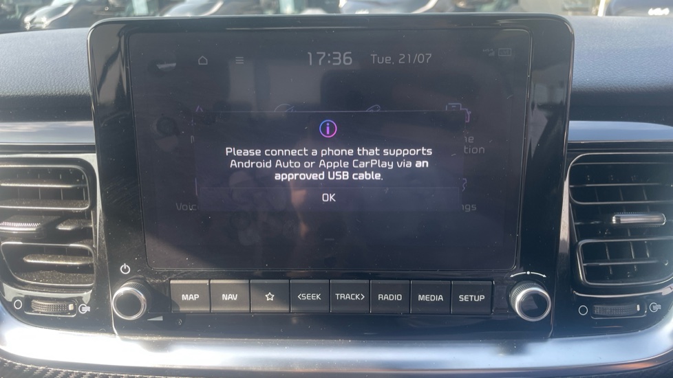 Kia Stonic 1.0T GDi 48V GT-Line S 5dr DCT Petrol Estate - Image 22