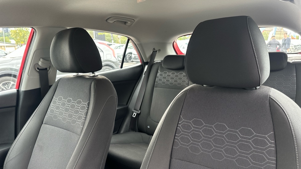 Kia Rio 1.0 T GDi 2 5dr Petrol Hatchback - Image 15