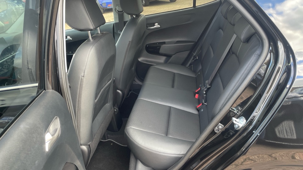 Kia Picanto 1.0 GT-Line S 5dr Auto Petrol Hatchback - Image 16