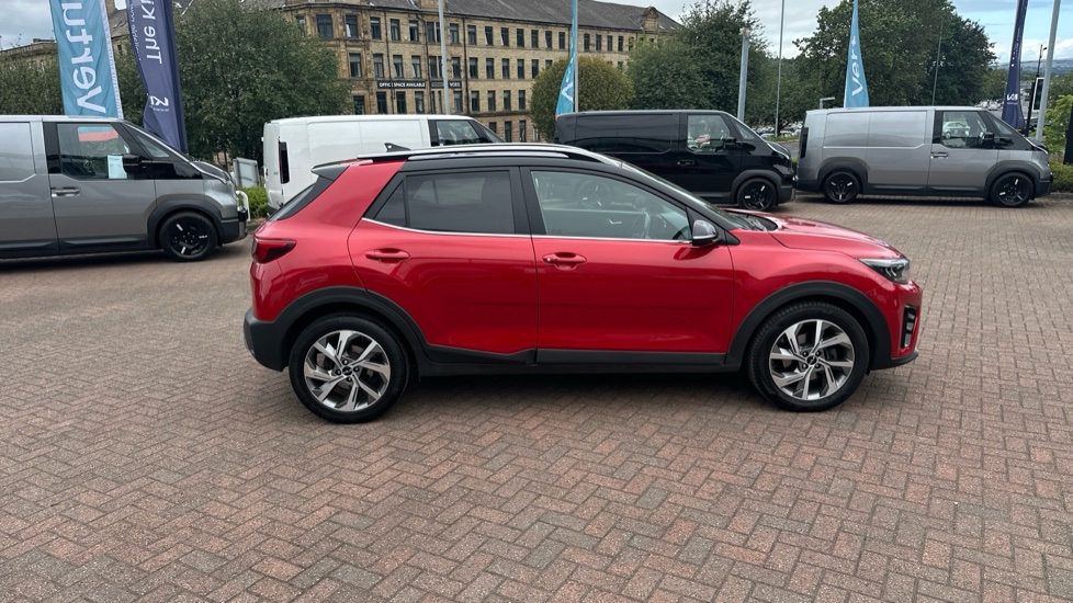 Kia Stonic 1.0T GDi 48V GT-Line S 5dr Petrol Estate - Image 37
