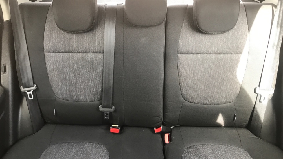 Kia Picanto 1.0 1 5dr Petrol Hatchback - Image 15