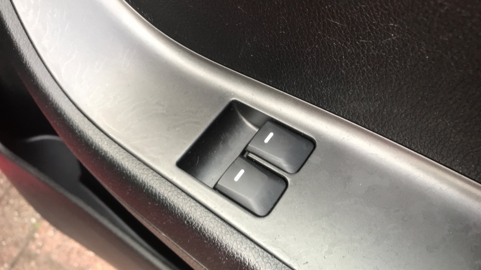 Kia Picanto 1.0 1 5dr Petrol Hatchback - Image 21