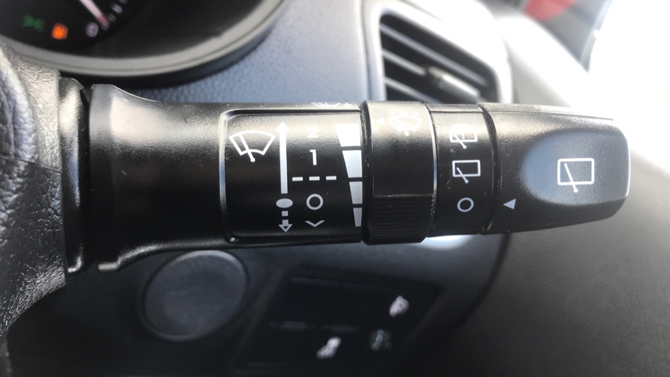 Kia Picanto 1.0 1 5dr Petrol Hatchback - Image 28