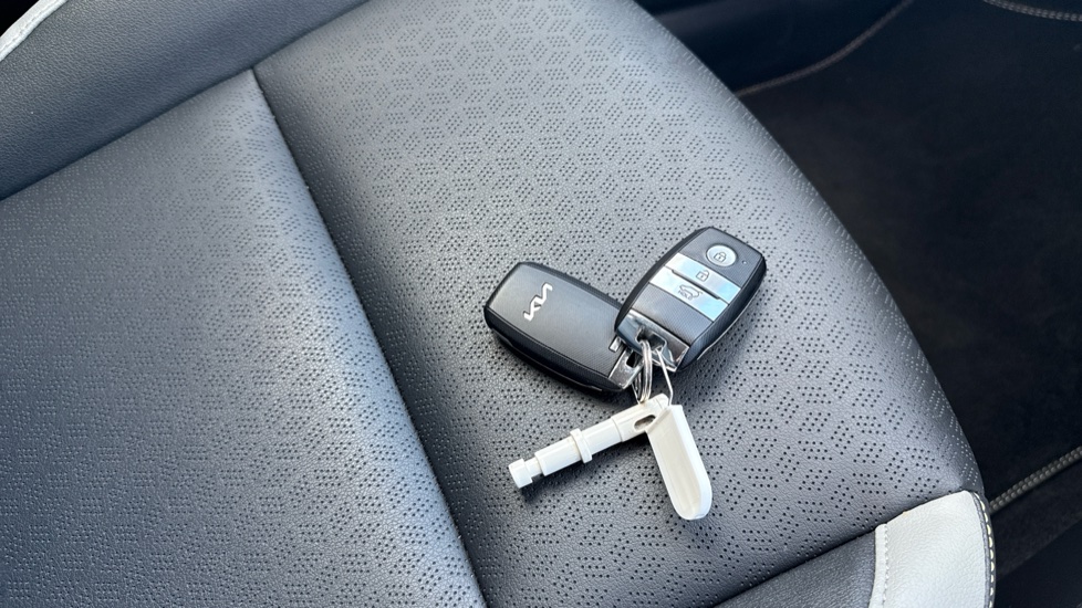 Kia Picanto 1.0 X-Line S 5dr Auto Petrol Hatchback - Image 20