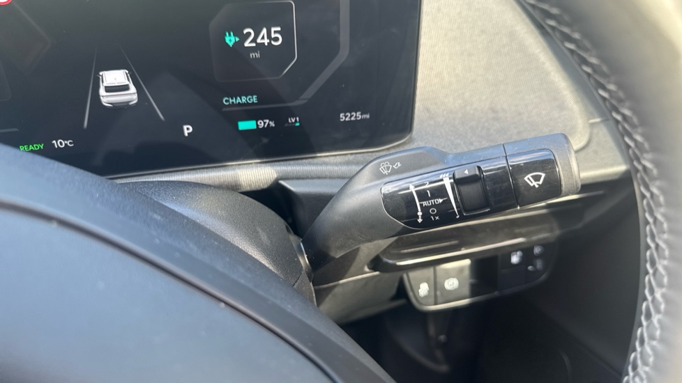 Kia EV6 125kW Wave 63kWh 5dr Auto Electric Estate - Image 26