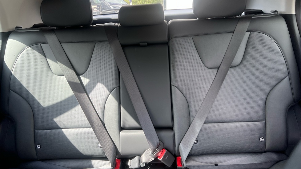Kia Niro 1.6 GDi 127 Hybrid 4 5dr DCT Hybrid Estate - Image 15