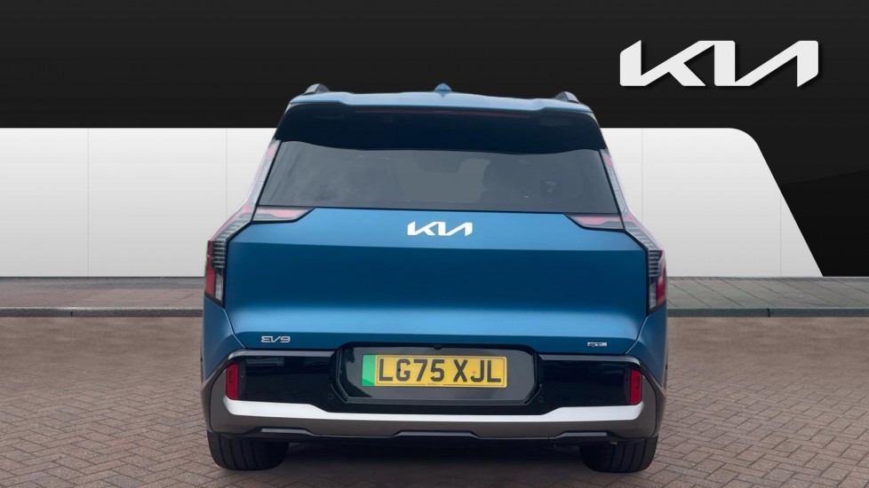 Kia EV9 282kW GT-Line S 99.8kWh AWD 5dr [6St] Auto Electric Estate - Image 6