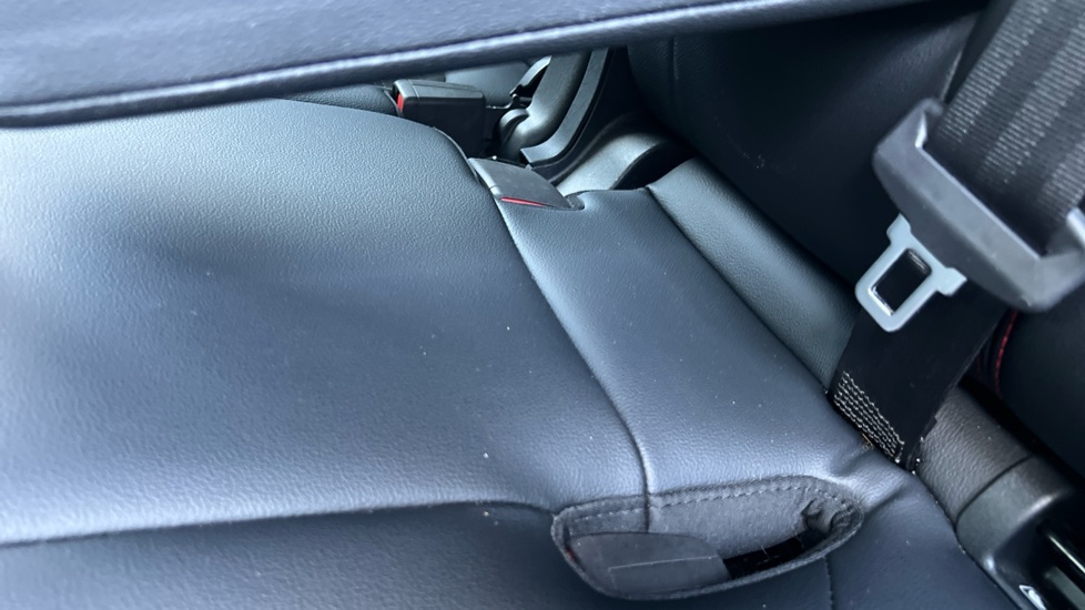 Ford Kuga 1.5 EcoBoost 150 ST-Line Edition 5dr Petrol Estate - Image 17